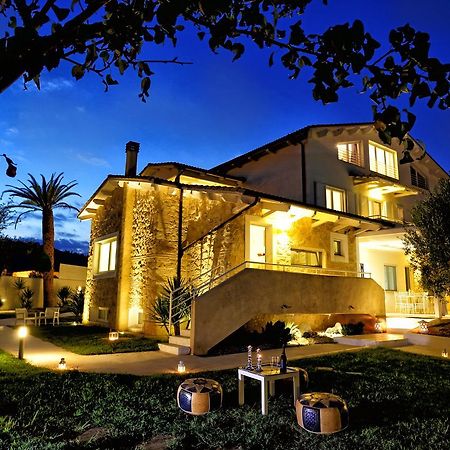 Villa Habib Катандзаро Экстерьер фото