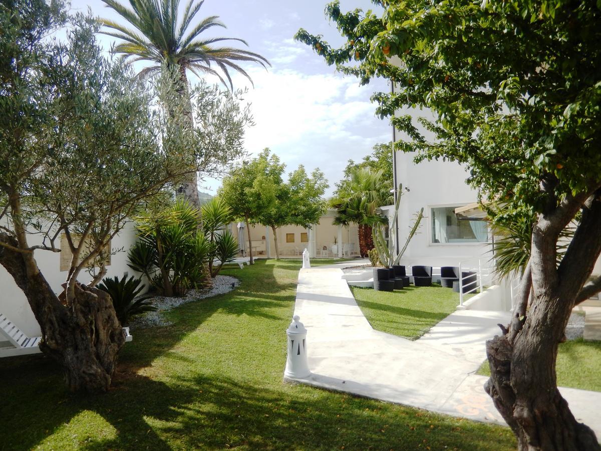 Villa Habib Катандзаро Экстерьер фото